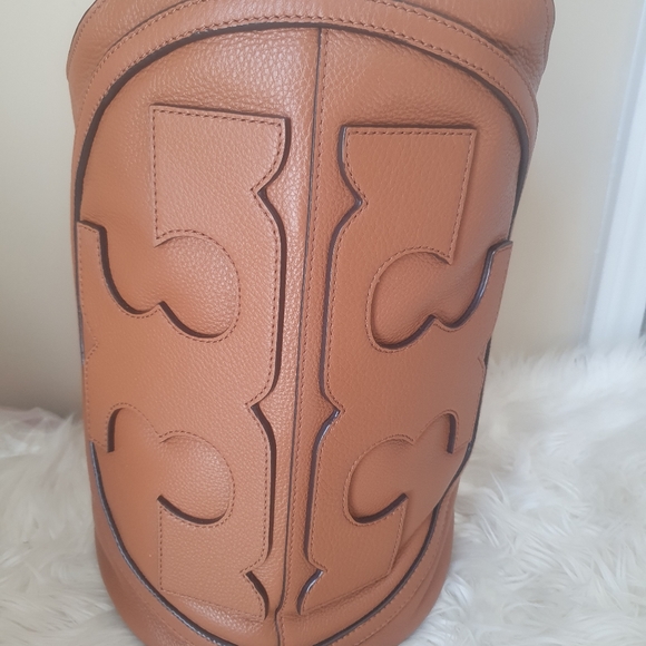 Tory Burch All-T hard to find bag! NWT! - Picture 2 of 14